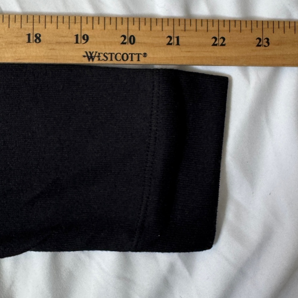 Natori Black Women's Long Sleeve Top - Picture 7 of 7